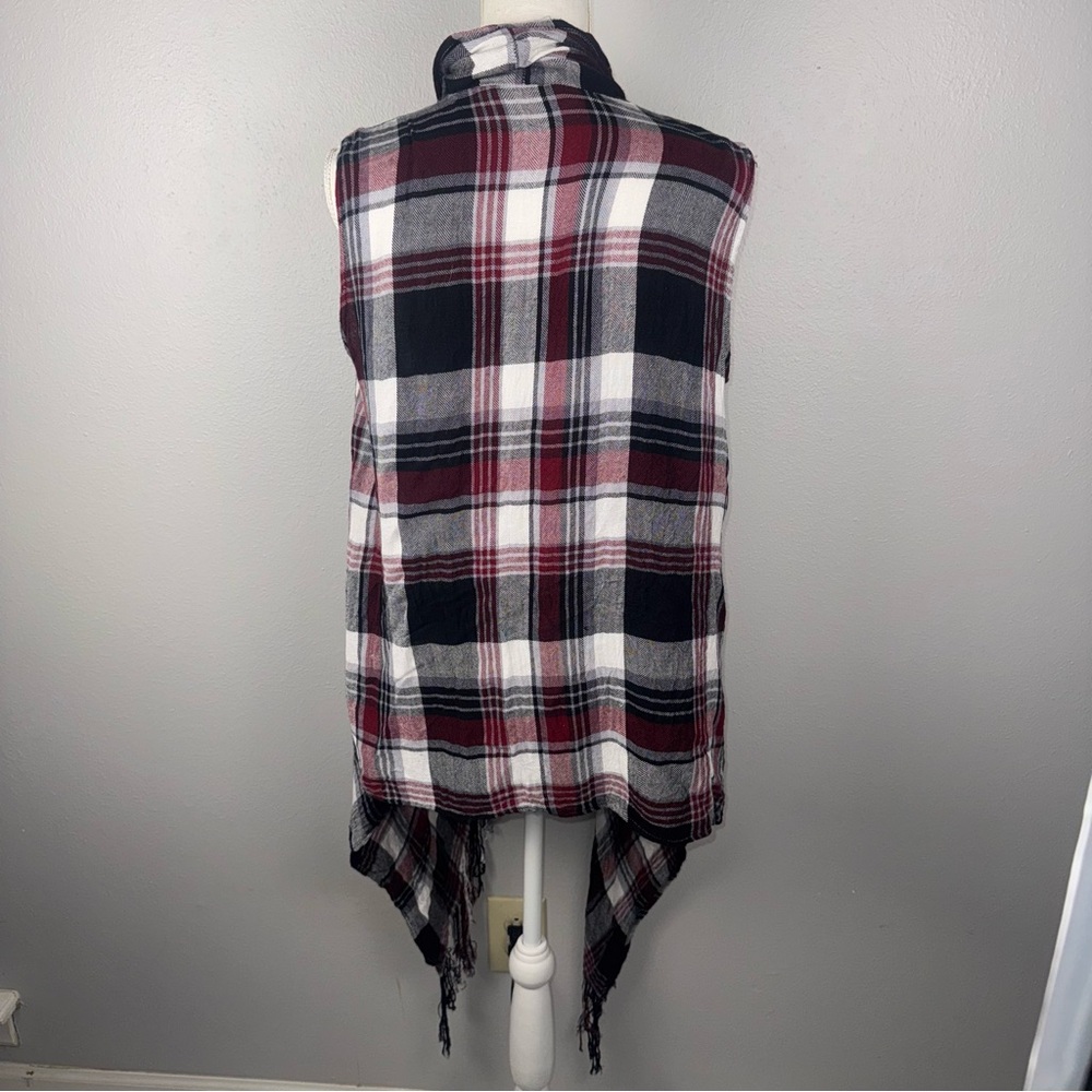 Altar'd State M Red Black‎ Plaid Sleeveless Cardigan Fringe Rustic Boho Grunge - Picture 3 of 8